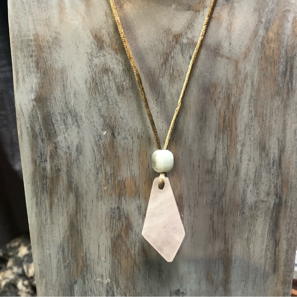 Rose Quartz Stone Necklace